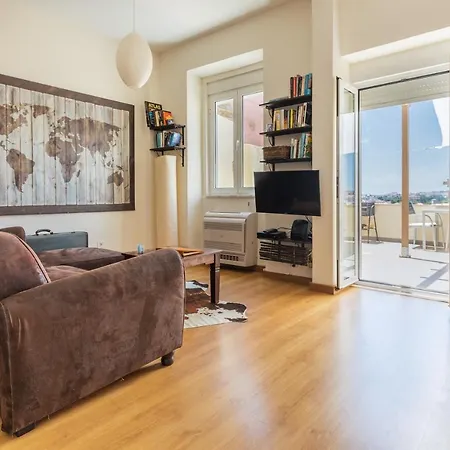 The Sunset Hideout Apartment *