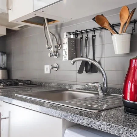 The Sunset Hideout Apartment *