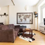 The Sunset Hideout Apartment Lissabon